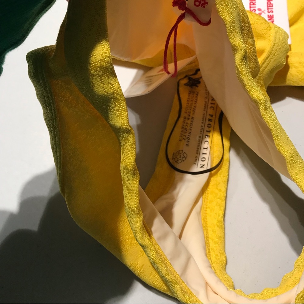 NWT Solid & Striped The Scottie Bikini in Tonal Snake Jacquard Yellow XS - Picture 11 of 13